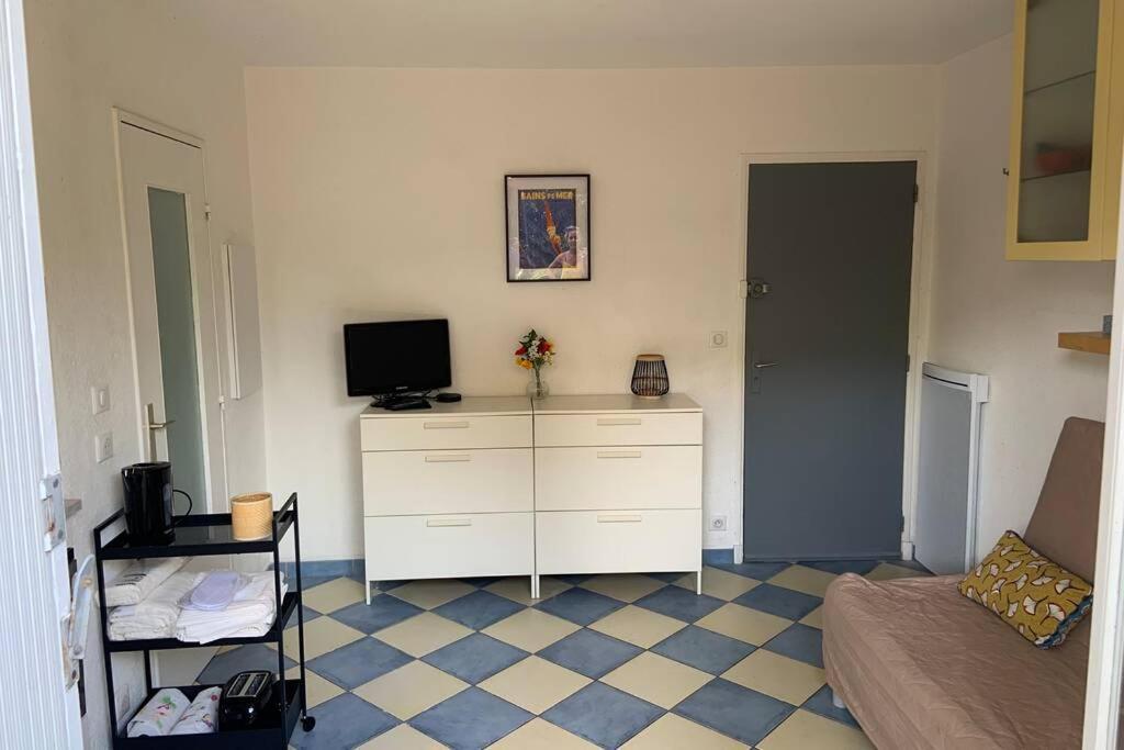 Les Bains De Mer Yourhosthelper Appartement Bandol Buitenkant foto